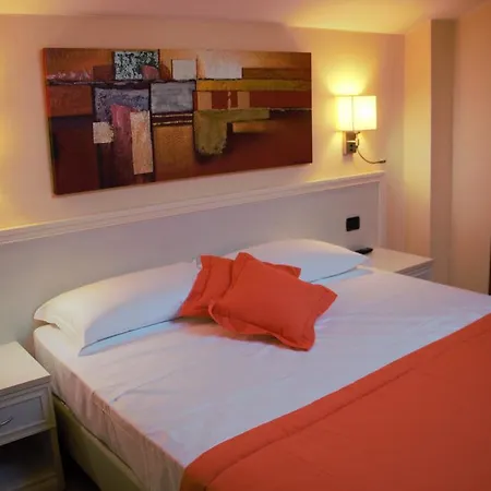 Aparthotel Borgo Castel Savelli Grottaferrata