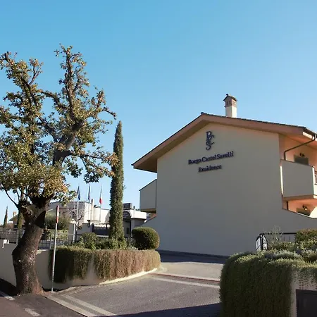 Borgo Castel Savelli アパートホテル グロッタフェッラータ