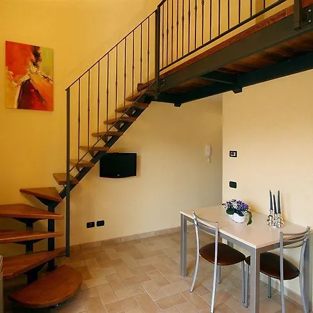 Borgo Castel Savelli Grottaferrata