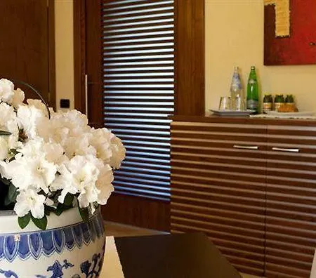 Ξενοδοχείο με διαμερίσματα Borgo Castel Savelli Grottaferrata