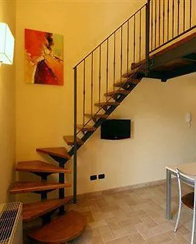 Borgo Castel Savelli 4* グロッタフェッラータ