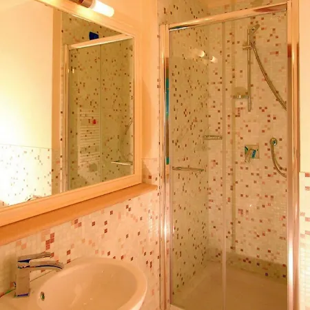 Borgo Castel Savelli 2* Grottaferrata