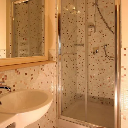 Apartahotel Borgo Castel Savelli
