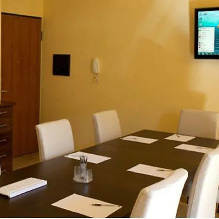 Borgo Castel Savelli Aparthotel Grottaferrata
