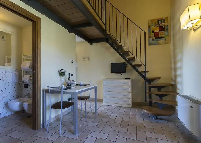 Borgo Castel Savelli Hotel apartamentowy 4*